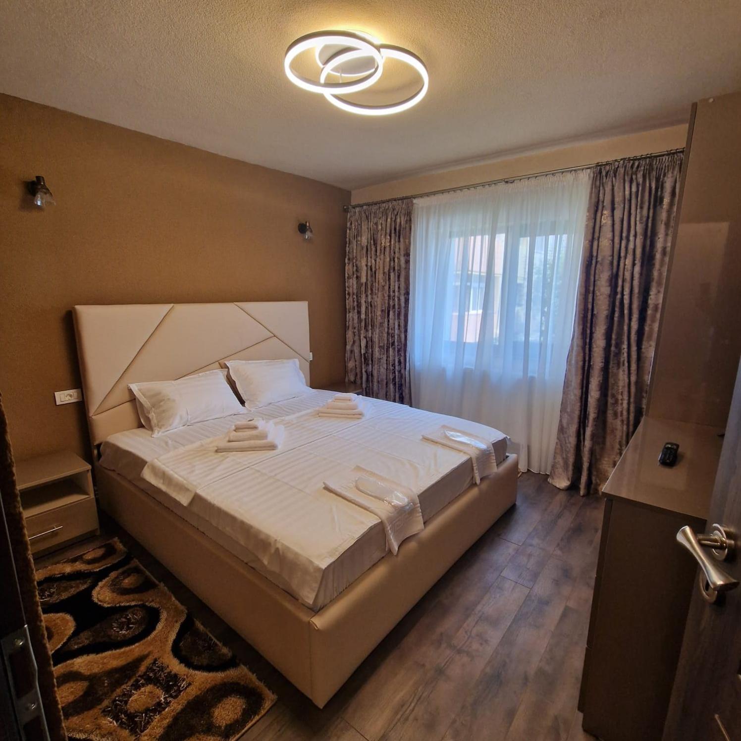 Apartament Iulius 4 쿠티에데아게스 외부 사진