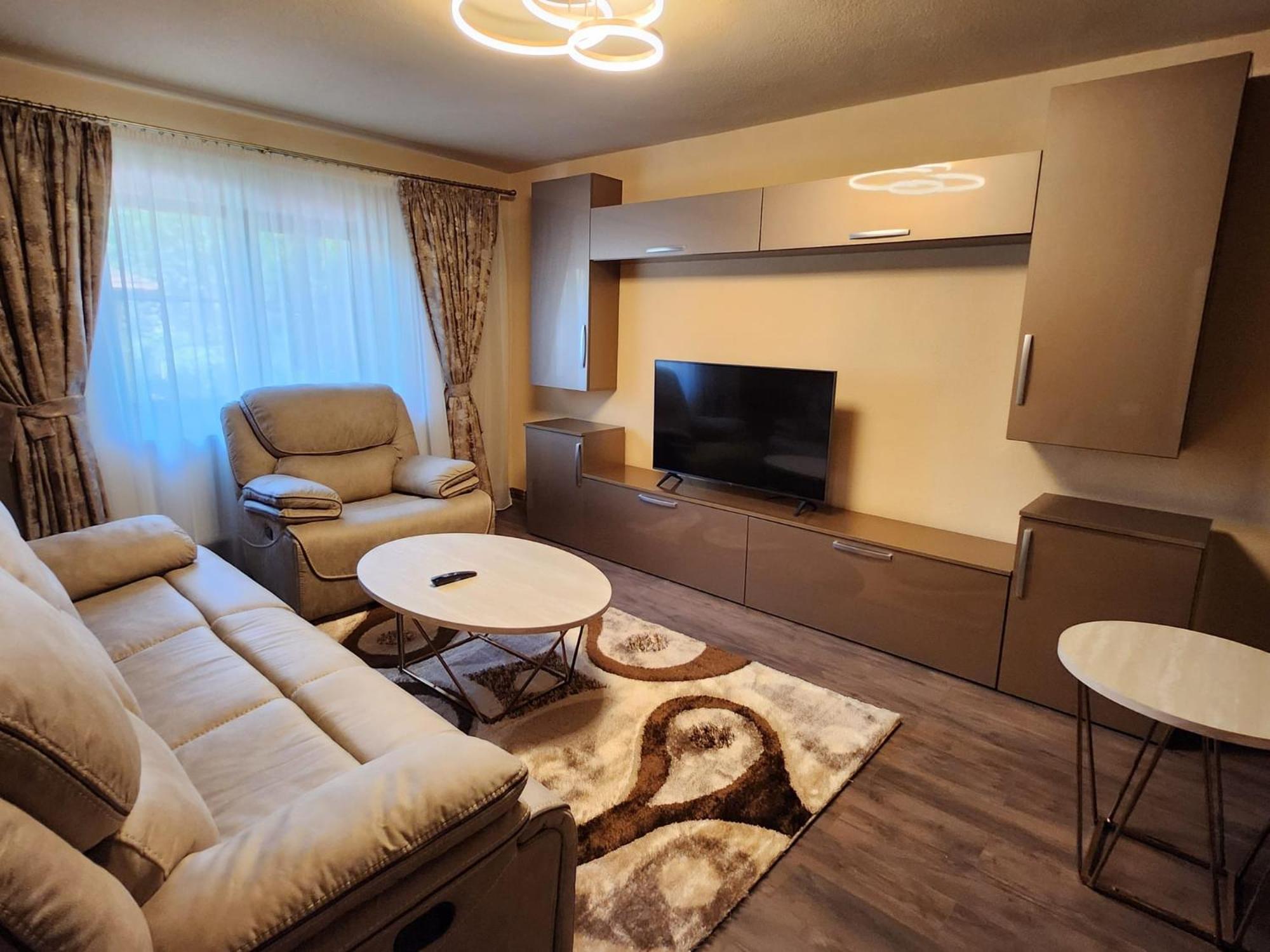 Apartament Iulius 4 쿠티에데아게스 외부 사진